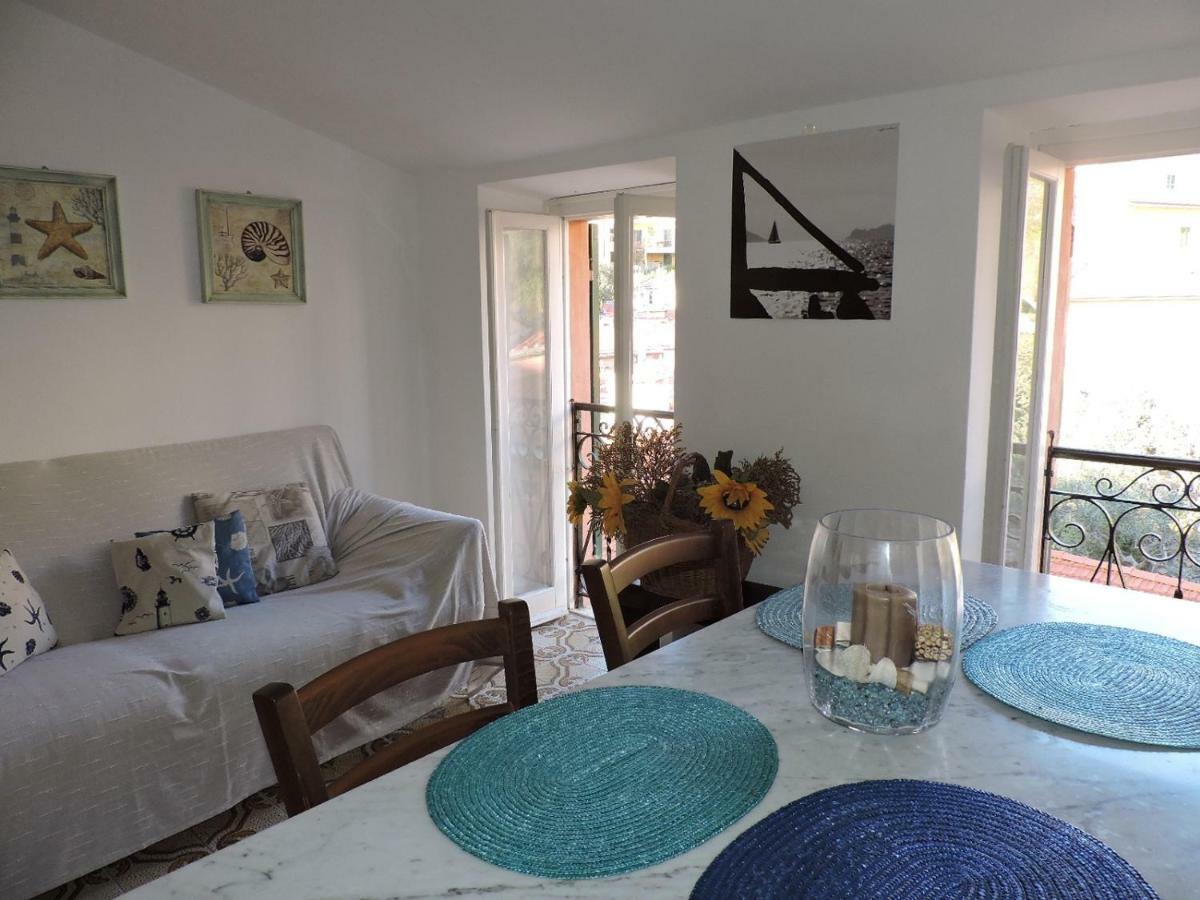 텔라로 La Casa Nel Borgo 아파트 외부 사진