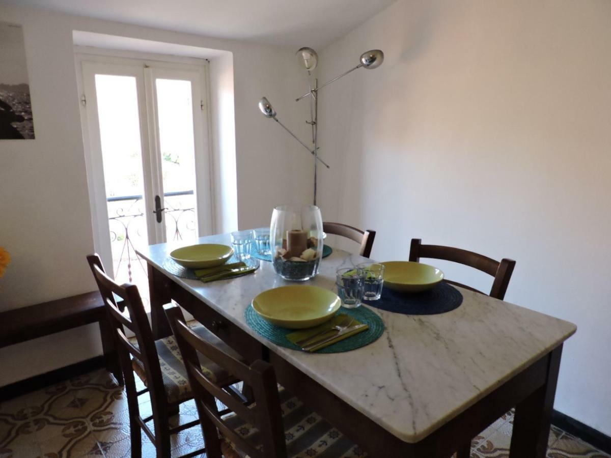 텔라로 La Casa Nel Borgo 아파트 외부 사진