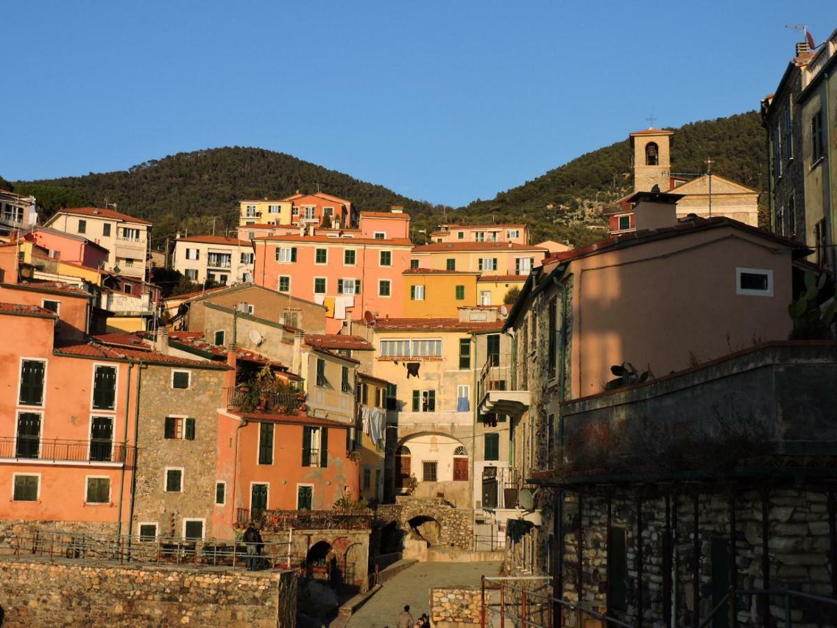 텔라로 La Casa Nel Borgo 아파트 외부 사진